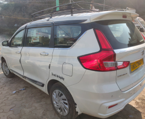 Kainchi Dham Taxi